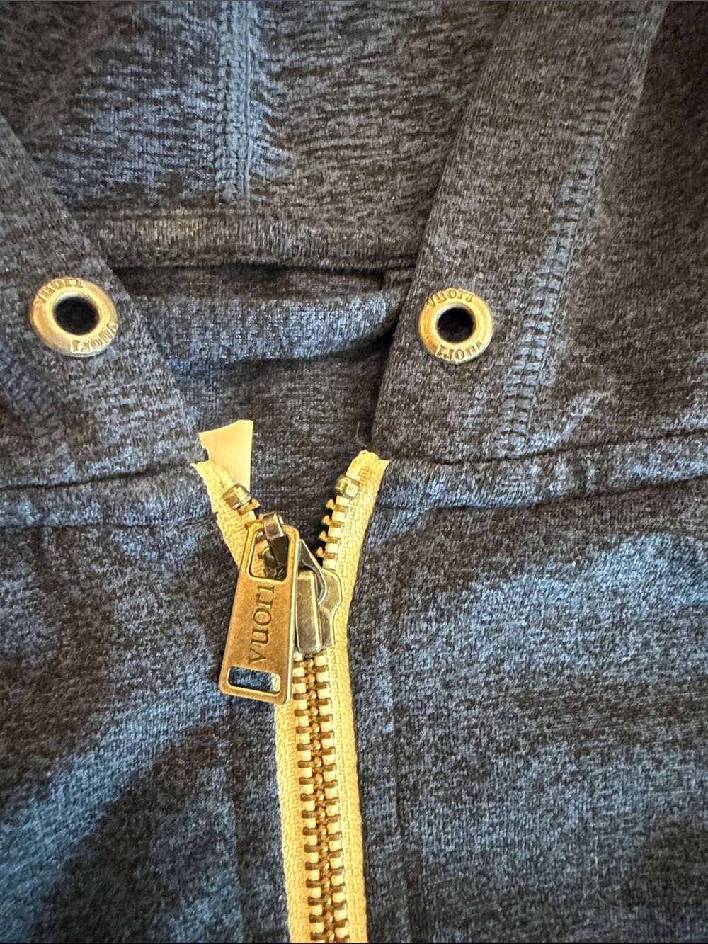 Vuori mens blue hoodie size medium - Picture 4 of 8